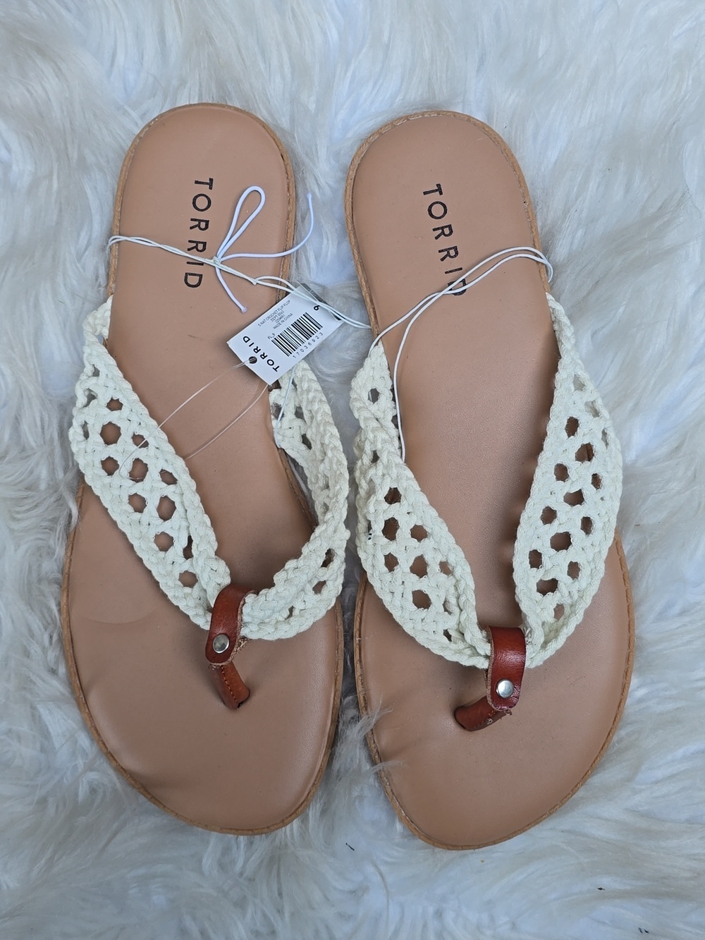 Torrid natural crochet slide beige flip flop sandals 9ww wide width new nwt